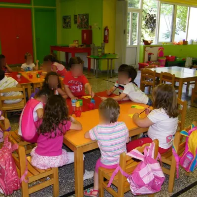 Paizontas Kai Zwgrafizontas1 31